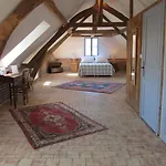 A L'ecole Buissonniere 4* オンフルール