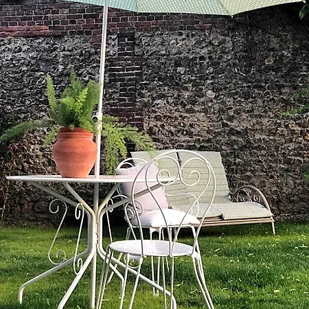 Bed & Breakfast A L'ecole Buissonniere Honfleur