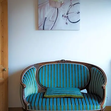 A L'ecole Buissonniere Bed & Breakfast